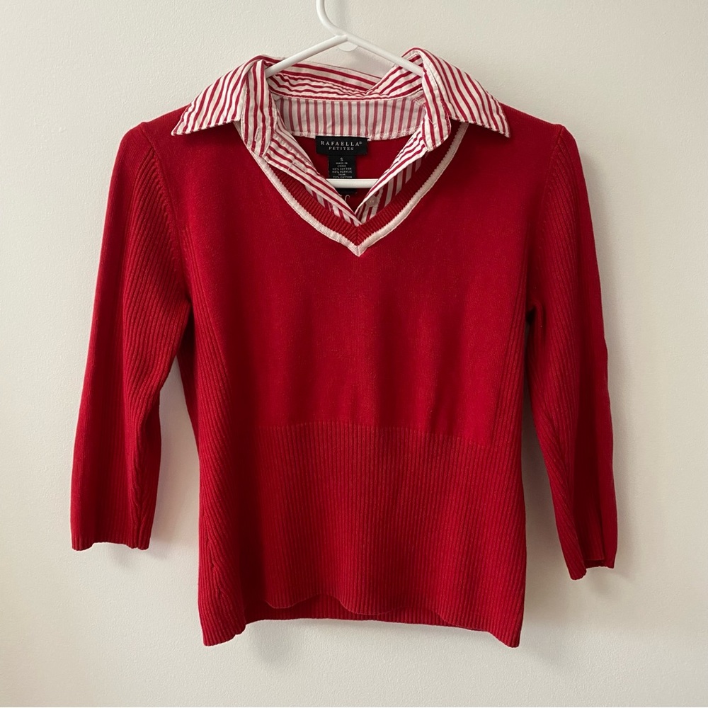 RED COLLARD SWEATER